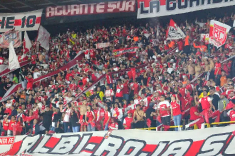 Santa Fe ofrece gorra y lata conmemorativa a primeros 10.000 abonados para la Copa Libertadores