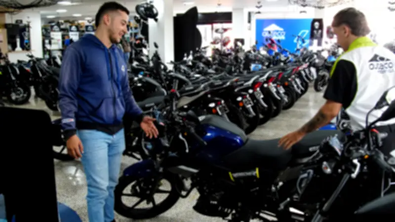 Santander lidera crecimiento comercial con aumento del 14,2% en ventas minoristas durante enero