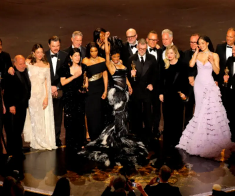 Óscar 2026: 'Una batalla tras otra' y 'Pecadores' dominan la ceremonia con triunfos históricos