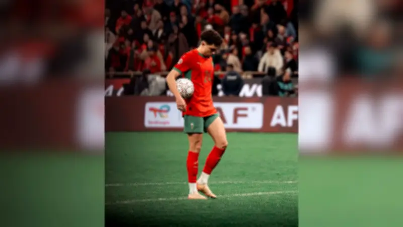 Secuestran a futbolista de la AS Roma en Italia: seis hombres armados roban 10.000 euros en su casa