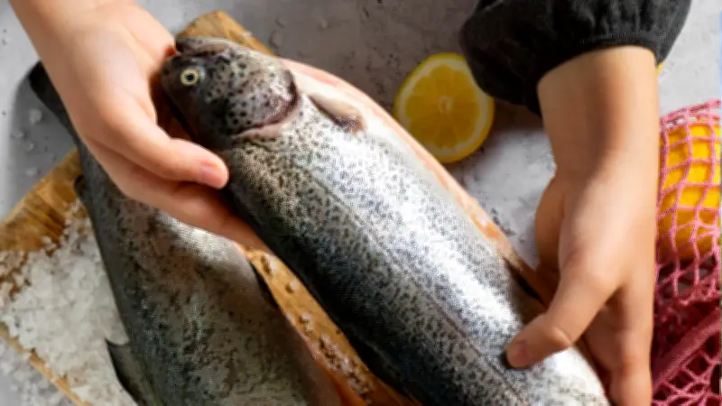 Semana Santa: Guía esencial para elegir pescado fresco y evitar riesgos de salud