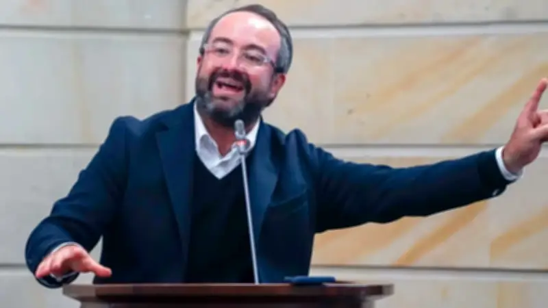 Senador Ciro Ramírez condenado a 23 años por caso Marionetas 2.0