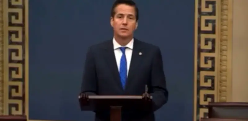 Senador estadounidense Bernie Moreno exige protección para candidatos tras elecciones en Colombia