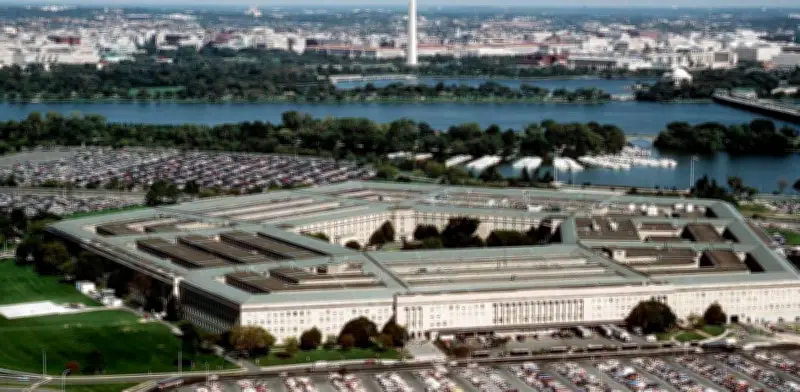 Senadora demócrata presenta ley para limitar uso de IA en decisiones bélicas del Pentágono