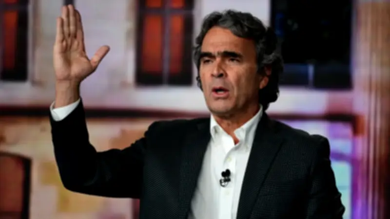 Sergio Fajardo afirma que la campaña presidencial aún no está definida