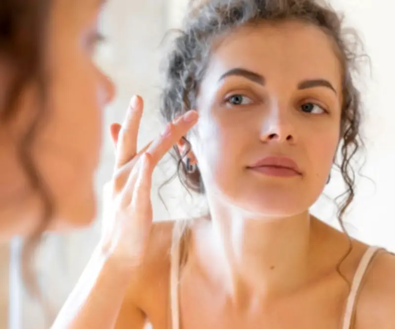 Sesderma revoluciona el cuidado facial con exosomas en su línea Exoses