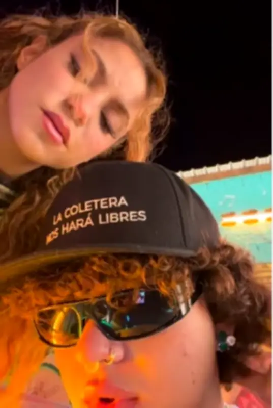 Shakira y Beéle rinden homenaje al Caribe colombiano con 'Algo Tú' grabado en Barranquilla