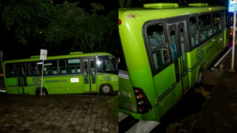 Socavón en El Poblado de Medellín tras lluvias intensas: bus queda atrapado