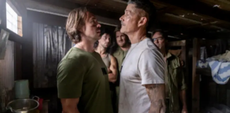 Soldados australianos secuestrados se vuelven virales en comedia irreverente de AMC