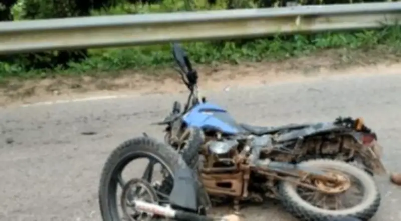 Subintendente policial fallece en accidente vial en San Pablo, Bolívar