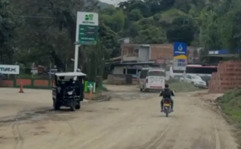 Suárez, Cauca, inicia pavimentación de entrada principal en obra histórica para movilidad