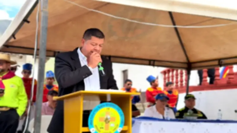 Suspenden a alcalde de Suratá por nombrar a técnico en cargo que requería profesional