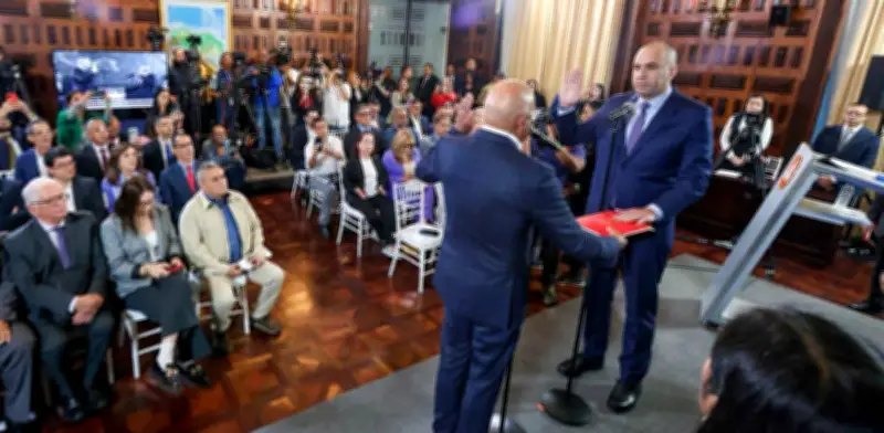 Tarek William Saab regresa a Defensoría del Pueblo: chavismo mantiene control judicial