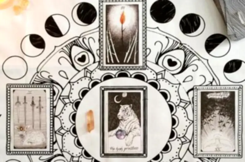 Tarot Gratis de Mave: Predicciones Astrológicas para la Semana del 16 al 22 de Marzo