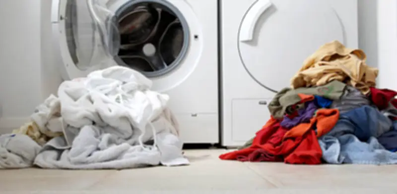 Telas que se limpian solas: tecnología china que reduciría el uso de lavadoras y detergentes