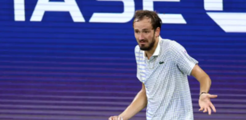 Tenis en peligro: Medvedev y otros jugadores atrapados en Dubái por bombardeos de Irán