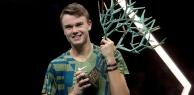 Tenista Holger Rune atrapado en Doha tras bombardeos de Irán: relato de terror nocturno