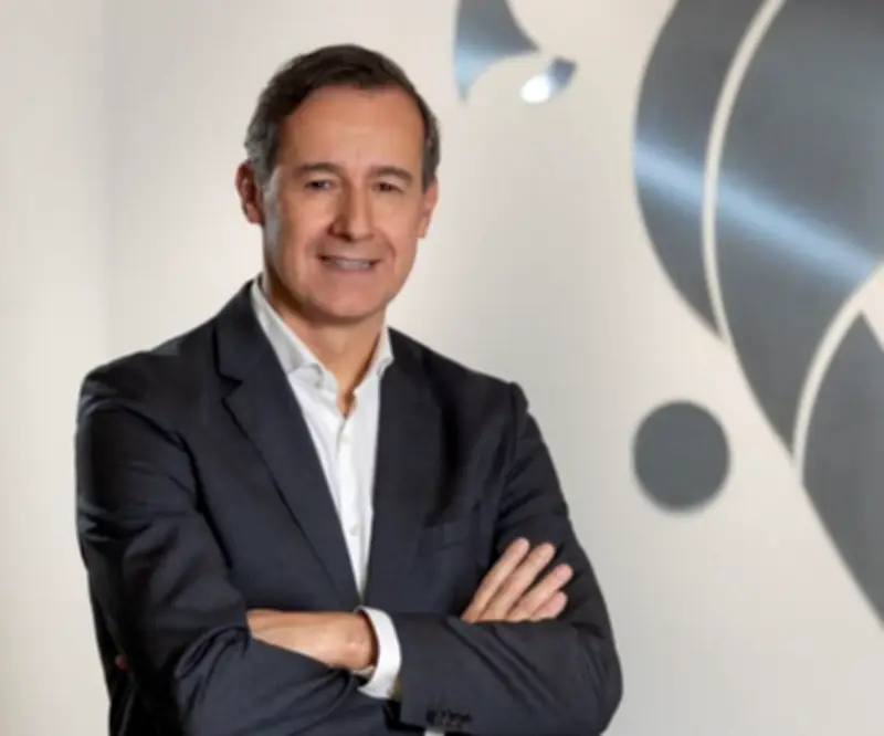 Tiendas ARA impulsa ventas de Jerónimo Martins a $14,7 billones en Colombia con expansión agresiva