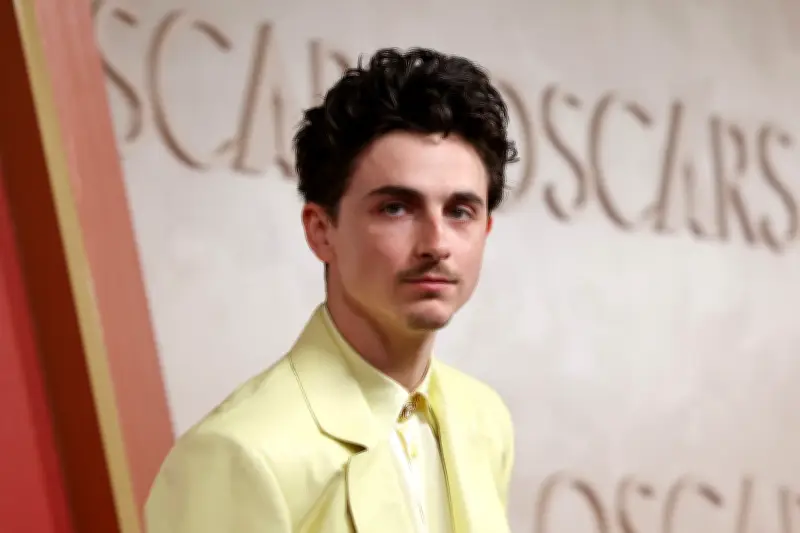 Timothée Chalamet genera polémica al cuestionar relevancia del ballet y la ópera