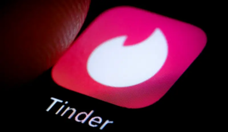 Tinder transforma su plataforma para combatir el desgaste del swipe y ofrecer conexiones más auténticas