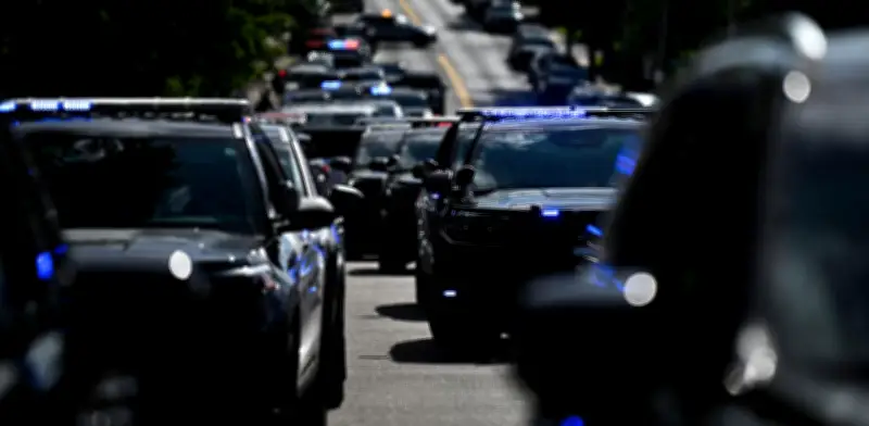 Tiroteo en sinagoga de Michigan: FBI responde a ataque con vehículo y tirador activo