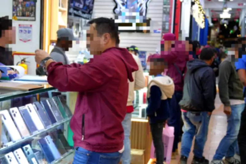 Transformación del robo de celulares en Bogotá: revelan 'caletas' en plena vía pública