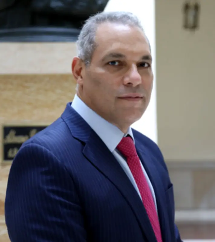 Transición energética en Colombia avanza a dos velocidades y lejos de metas 2026