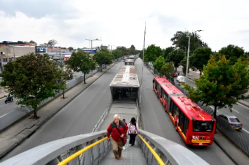 Transmilenio cumple 25 años con congreso internacional sobre movilidad sostenible