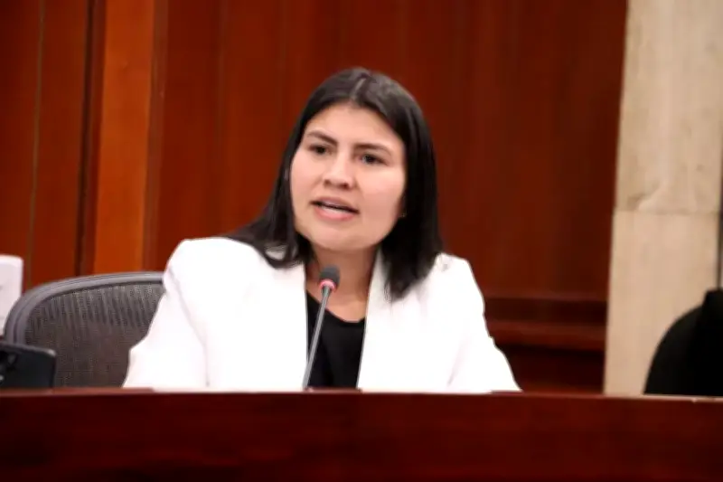 Traslado militar de congresista Karen Manrique: seguridad extrema en investigación por corrupción