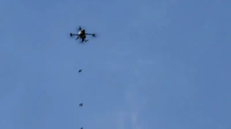 Tres soldados heridos tras ataque con drones en zona rural de Jamundí, Valle