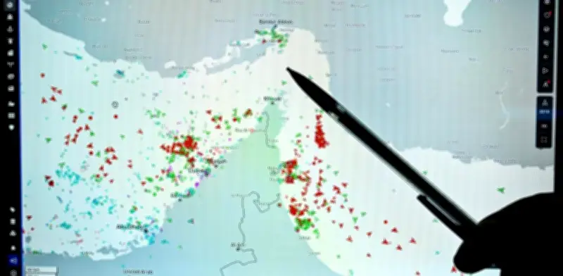 Tráfico marítimo en el Estrecho de Ormuz colapsa: solo 40 buques desde el inicio del conflicto
