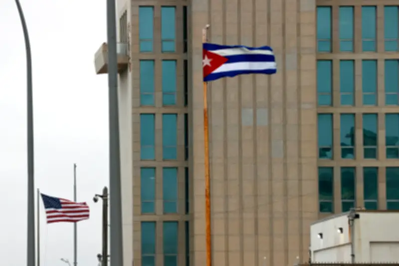 Trump afirma que sería un honor tomar Cuba mientras asfixia energéticamente a la isla