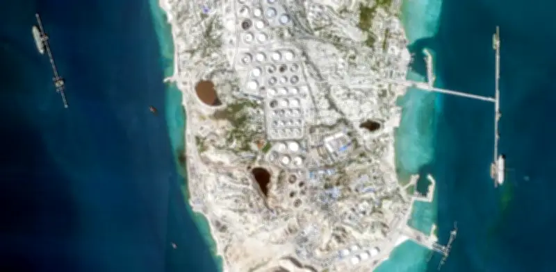 Trump evalúa ocupar isla iraní de Kharg para reabrir el Estrecho de Ormuz y estrangular el petróleo de Irán