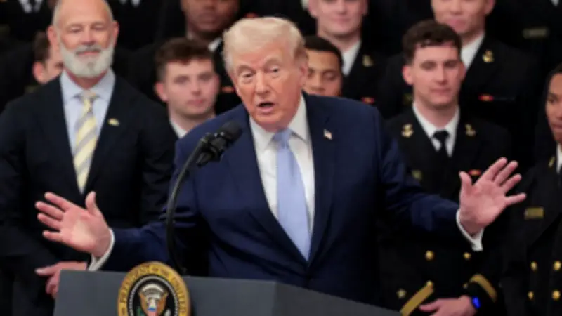 Trump lanza ultimátum de 48 horas a Irán sobre estrecho de Ormuz tras ataques a Israel