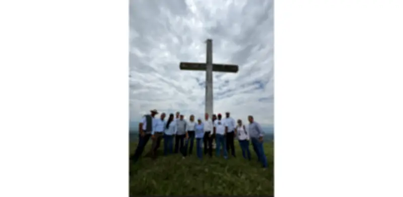 Tuluá y Bolívar se integran a la Red Mundial de Turismo Religioso con piedra de Tierra Santa