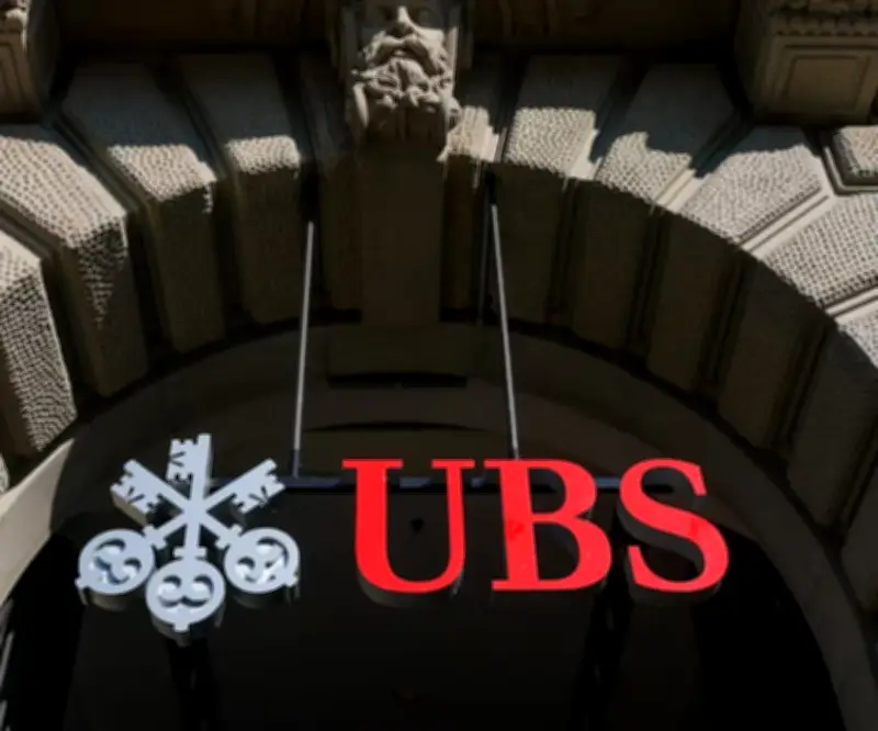 UBS enfrenta fuga masiva de capitales y asesores en EE.UU., amenazando su recuperación