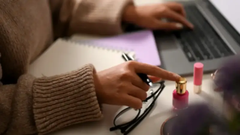 UEES lanza 20 cursos gratuitos online para potenciar el liderazgo femenino en Colombia y otros países