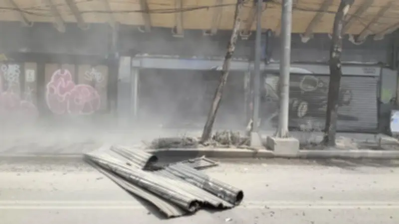 Un muerto tras colapso de edificio dañado por sismos previos en Ciudad de México