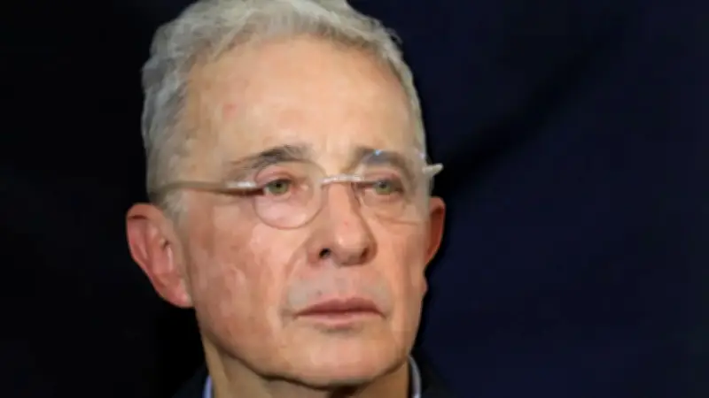 Uribe denuncia mesas de votación en Caquetá donde no dejan entrar al Ejército