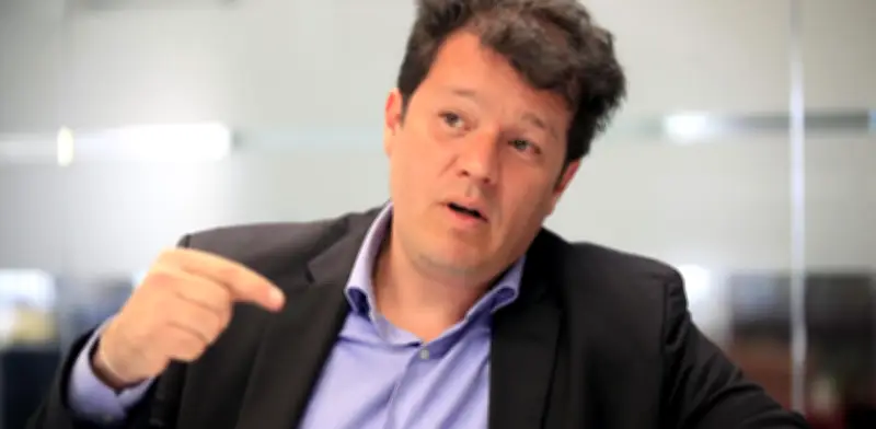 Víctor Muñoz analiza encuesta Guarumo: consulta impulsó a Paloma Valencia y Cepeda crece por fuerza del Pacto