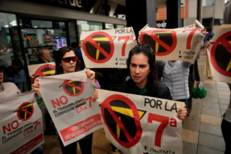 Vecinos de Usaquén protestan contra inicio de obras en nueva carrera Séptima