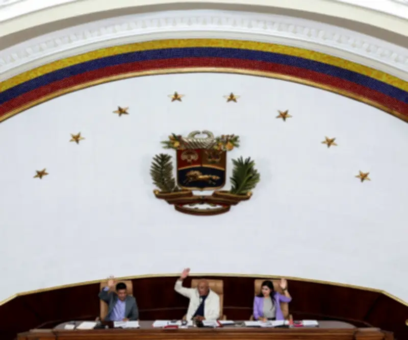 Venezuela avanza con nueva ley minera para atraer inversión extranjera en oro y minerales