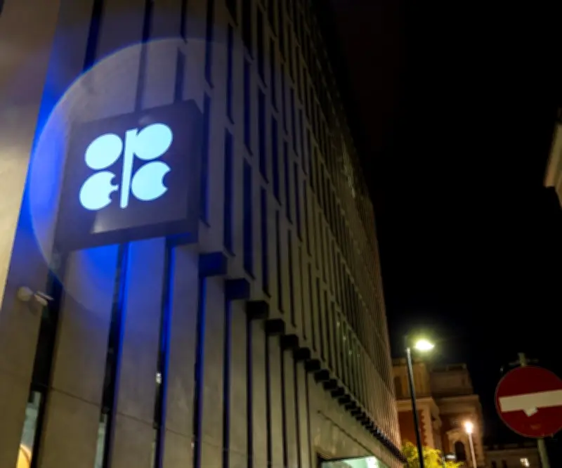 Venezuela proyecta impulso petrolero con 900.000 barriles diarios reportados por OPEP