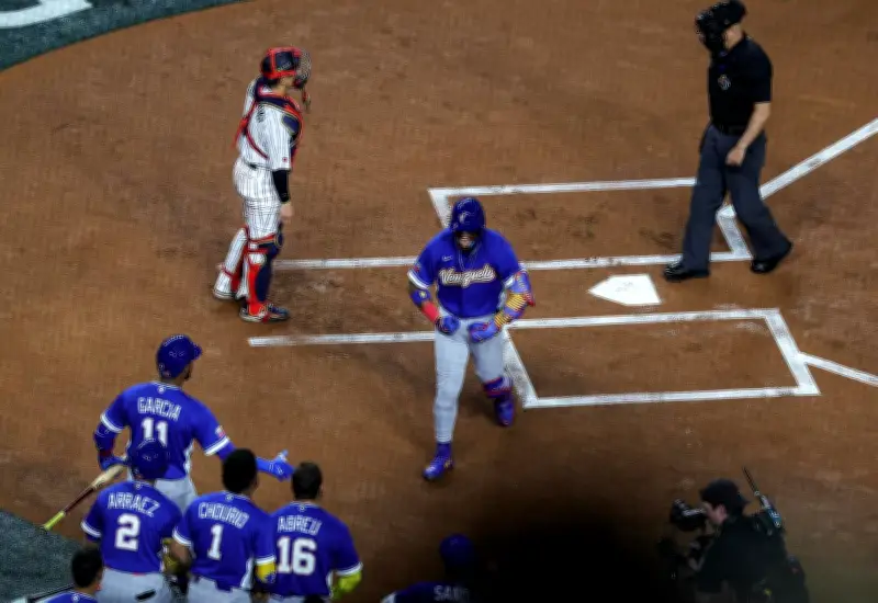 Venezuela sorprende al mundo al eliminar a Japón en cuartos del Clásico Mundial de Béisbol