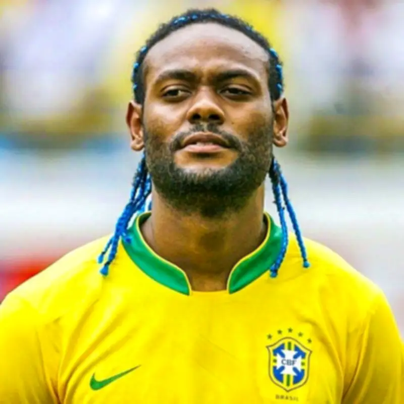 Vágner Love anuncia su retiro del fútbol profesional tras una carrera goleadora