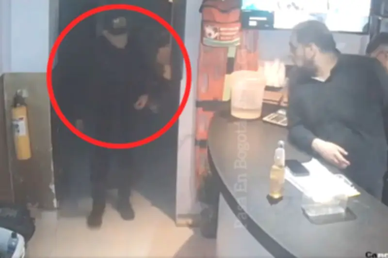 Video clave revela identidad de víctima en asesinato dentro de bar de Chapinero, Bogotá