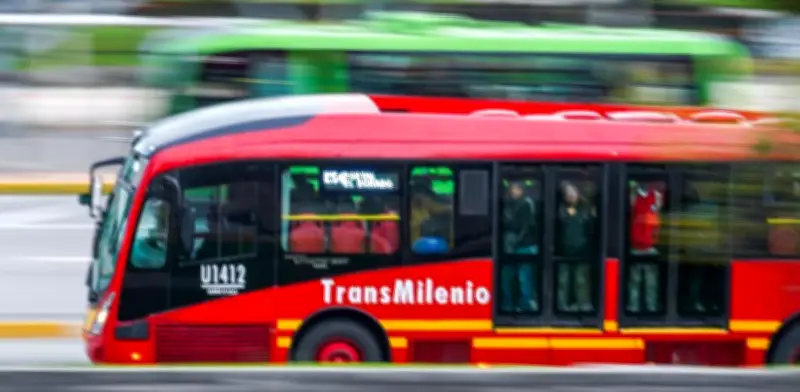 Viernes es el día más peligroso en TransMilenio: 42 robos diarios según denuncia del Concejo de Bogotá