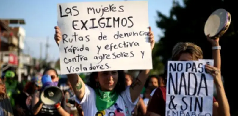 Violencia intrafamiliar en Bogotá registra aumento del 37% en 2026 con 152 casos diarios