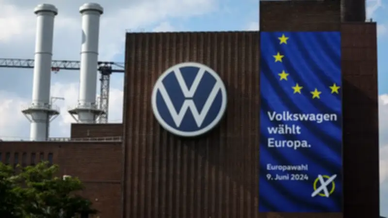 Volkswagen explora el mercado de armas: negociaciones con Israel según prensa alemana