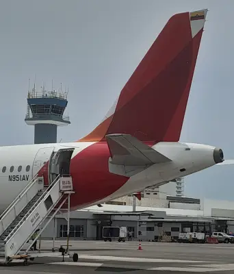 Aeropuerto de Cartagena logra cierre financiero para ampliación con bancos y fondos